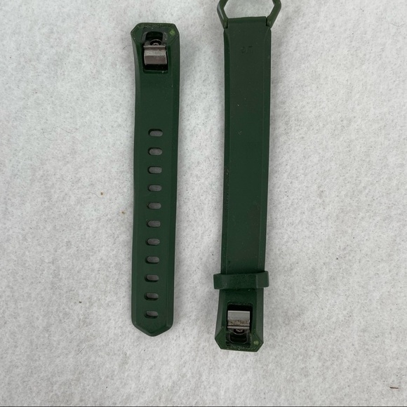 FITBIT Alta H Purple band is Fitbit brand Black & Green Geak Fitbit compatible - Picture 2 of 9